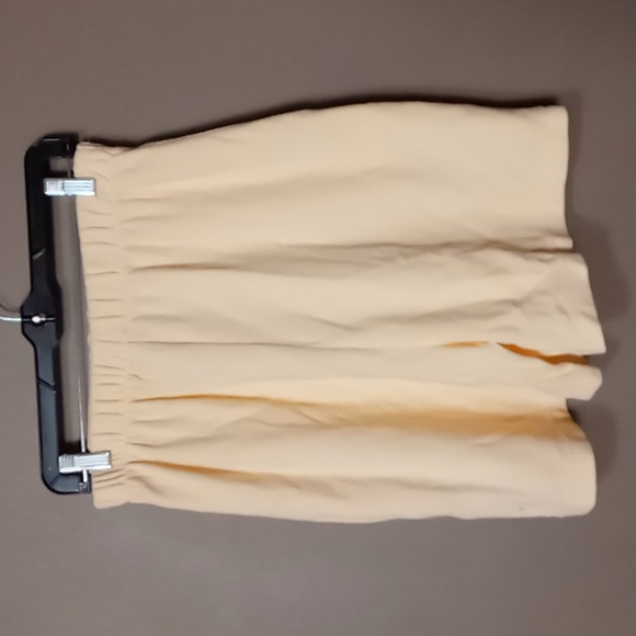 Jarray Sportswear Yellow Terry Cloth Like Shorts L-XL NWT - Picture 2 of 5